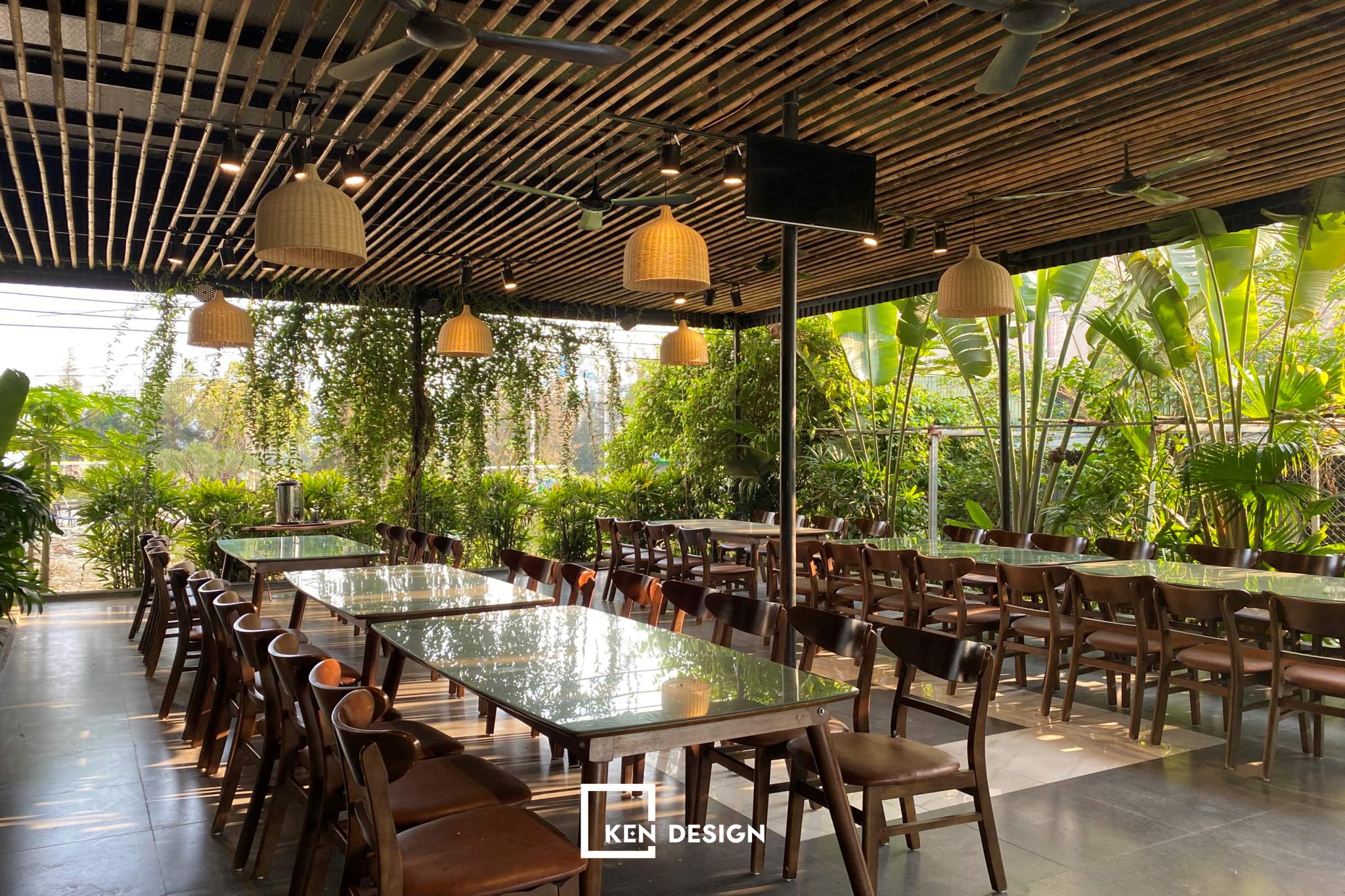Mẫu thiết kế nhà hàng đồng quê 