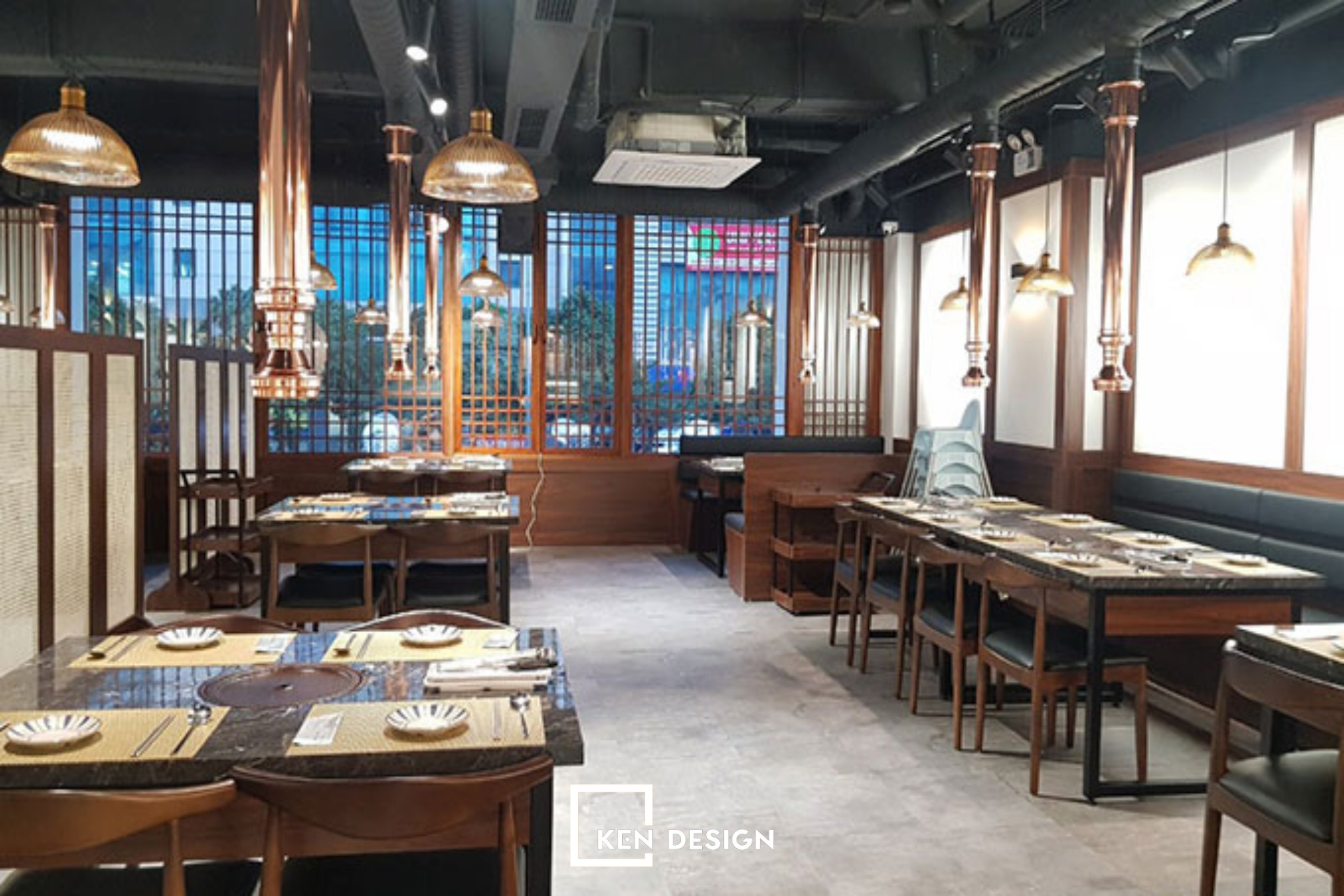 nhà hàng yukssam bbq với không gian thoáng đãng