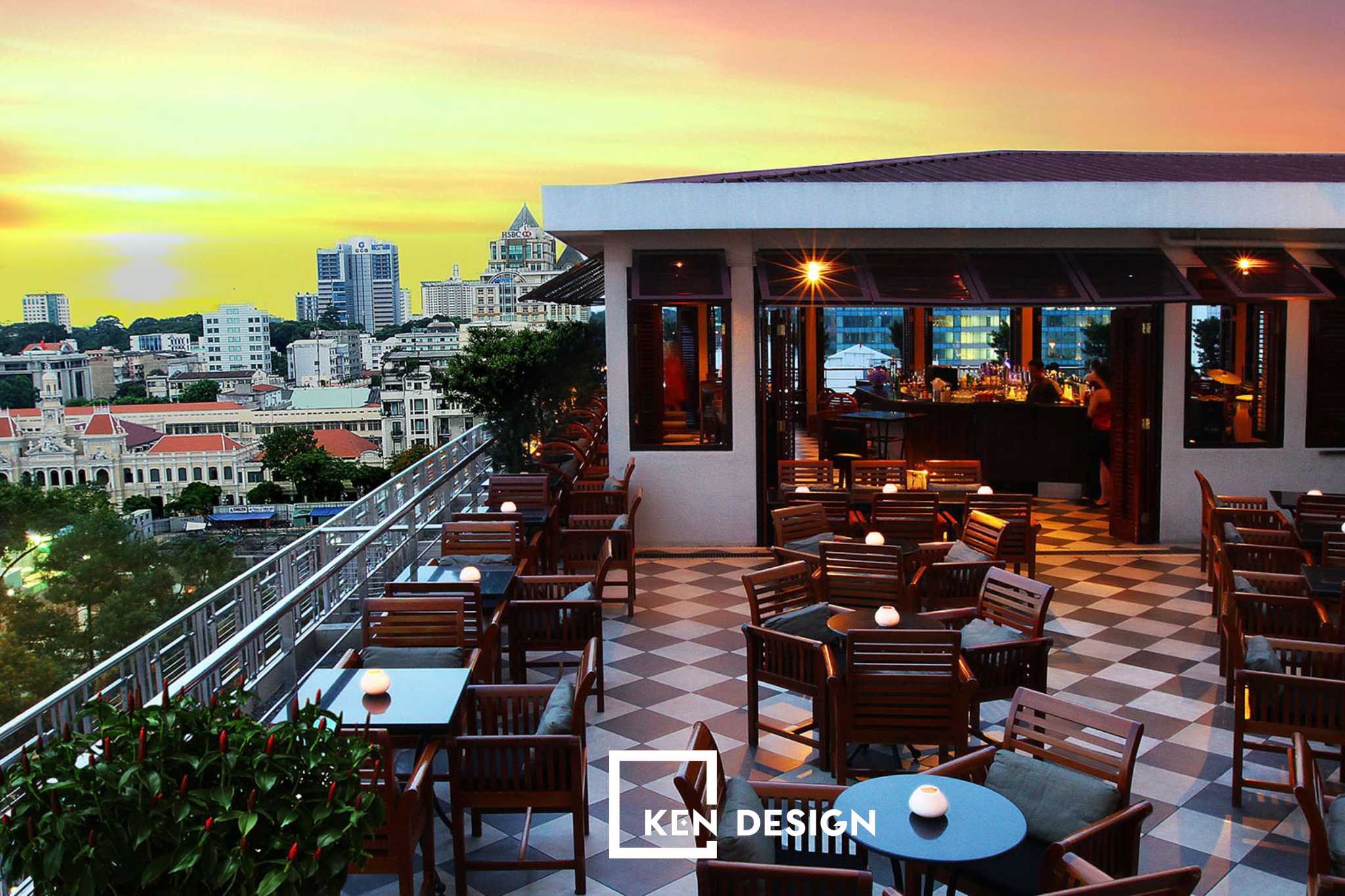Saigon Rooftop Bar - Kiến trúc và không gian thu hút giới trẻ Sài Thành