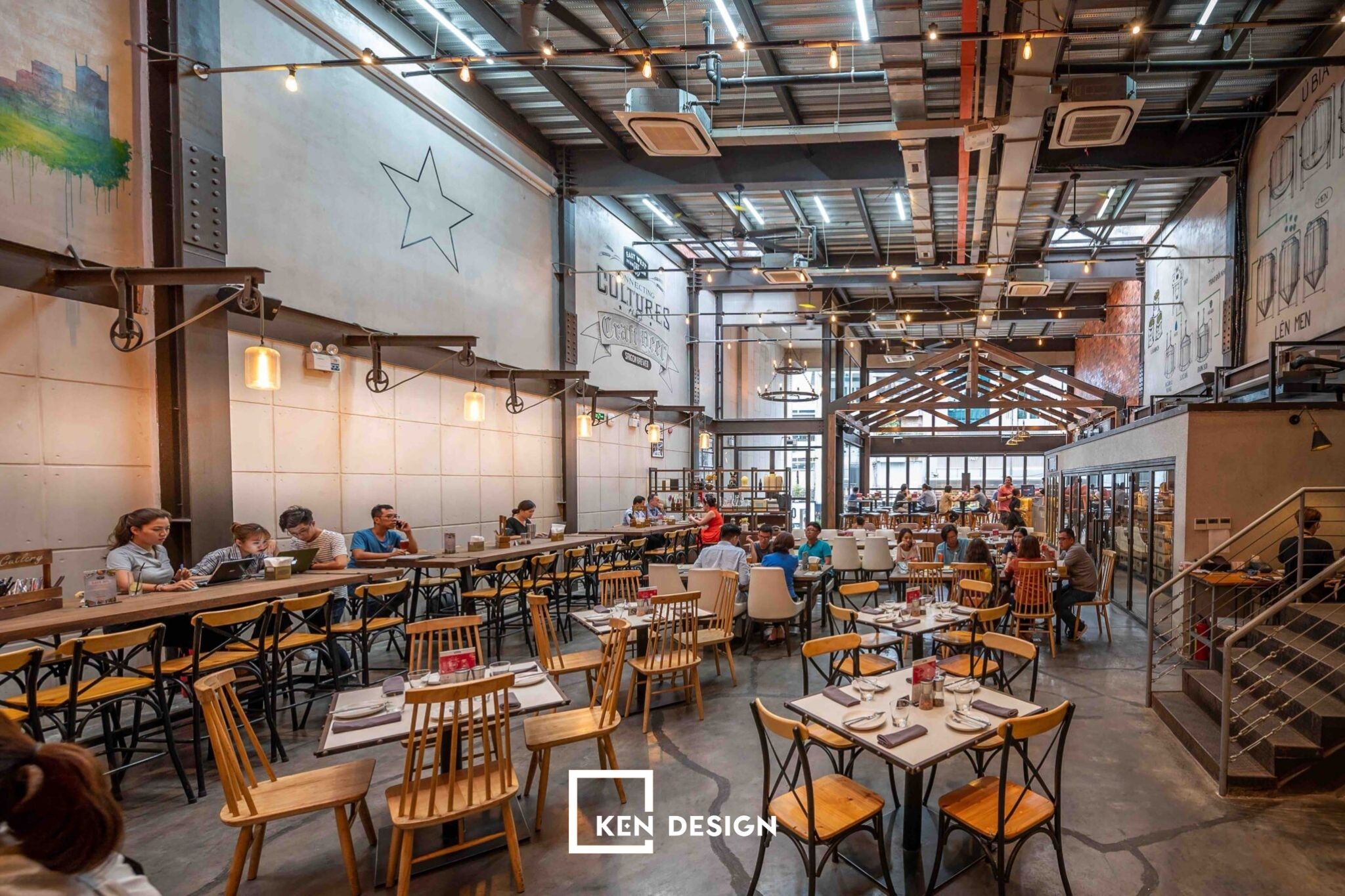 thiết kế East West Brewing