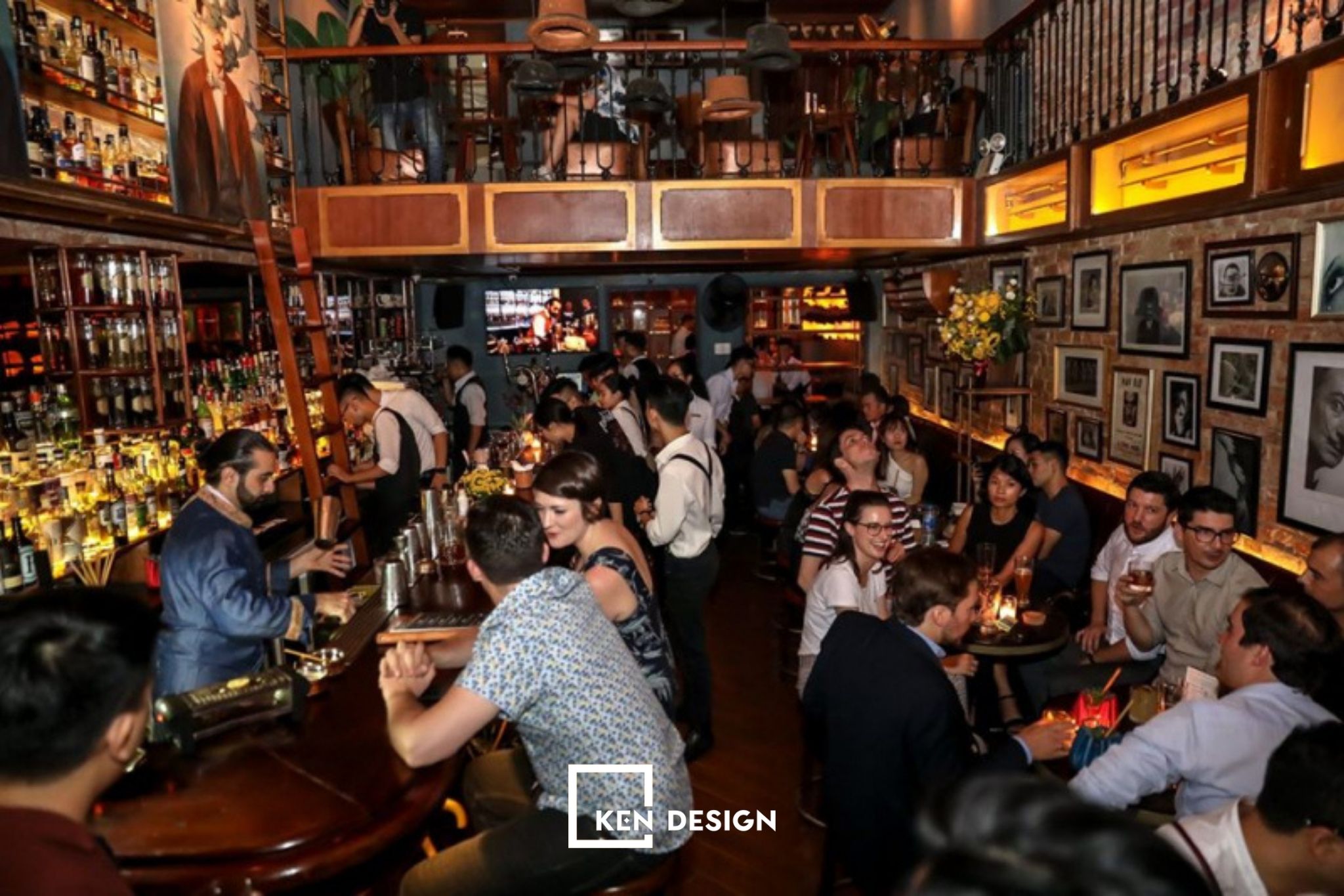 Thiết kế Polite & CO