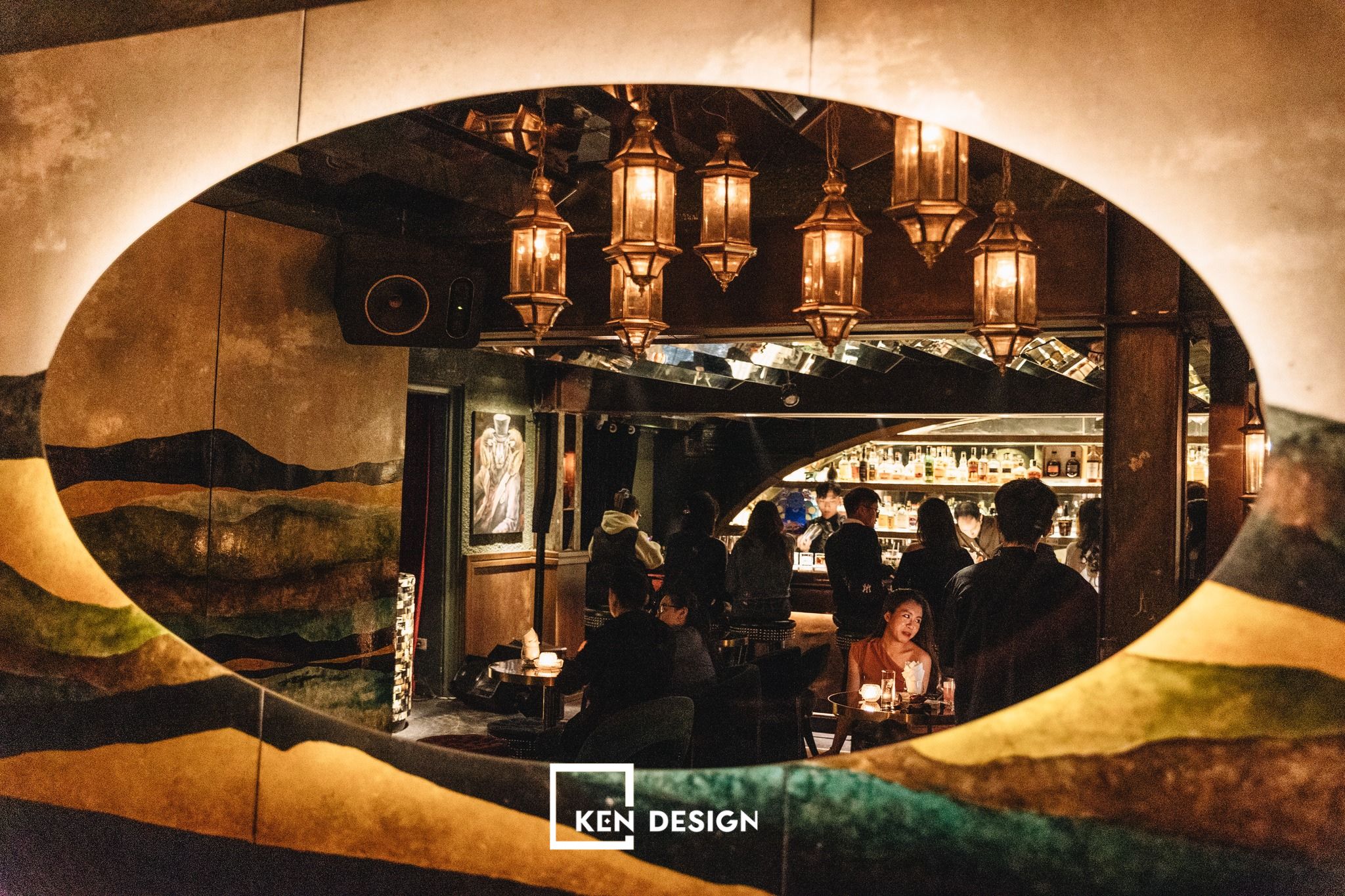 thiết kế pub độc lạ